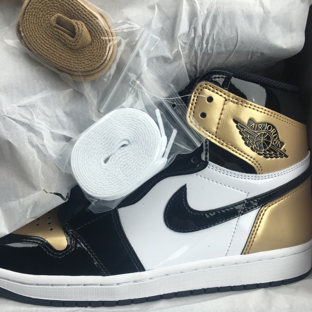 Air Jordan retro 1 Og Gold toe